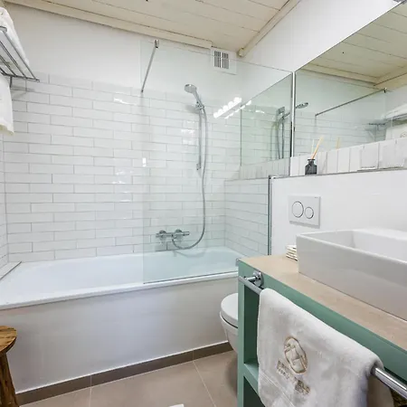 Family Hideout Apartment *